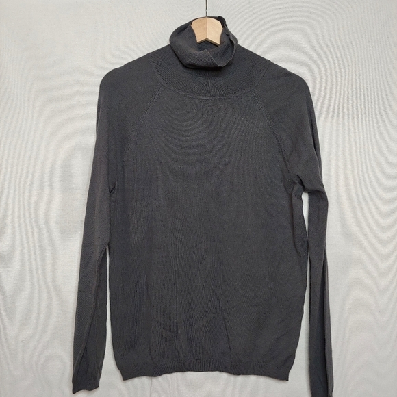 Talbots turtleneck Sweater Long Sleeve Shirt Gray Rayon Nylon Blend New Large - Picture 2 of 9